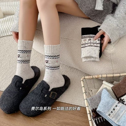 费尔岛羊毛袜子女复古点纱雪花纹中筒袜加厚保暖羊绒堆堆袜秋冬季