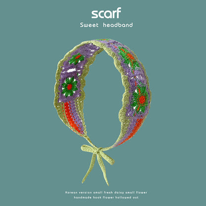 Scarvii Summer Crochet Daisy Hairband styled on a mannequin head
