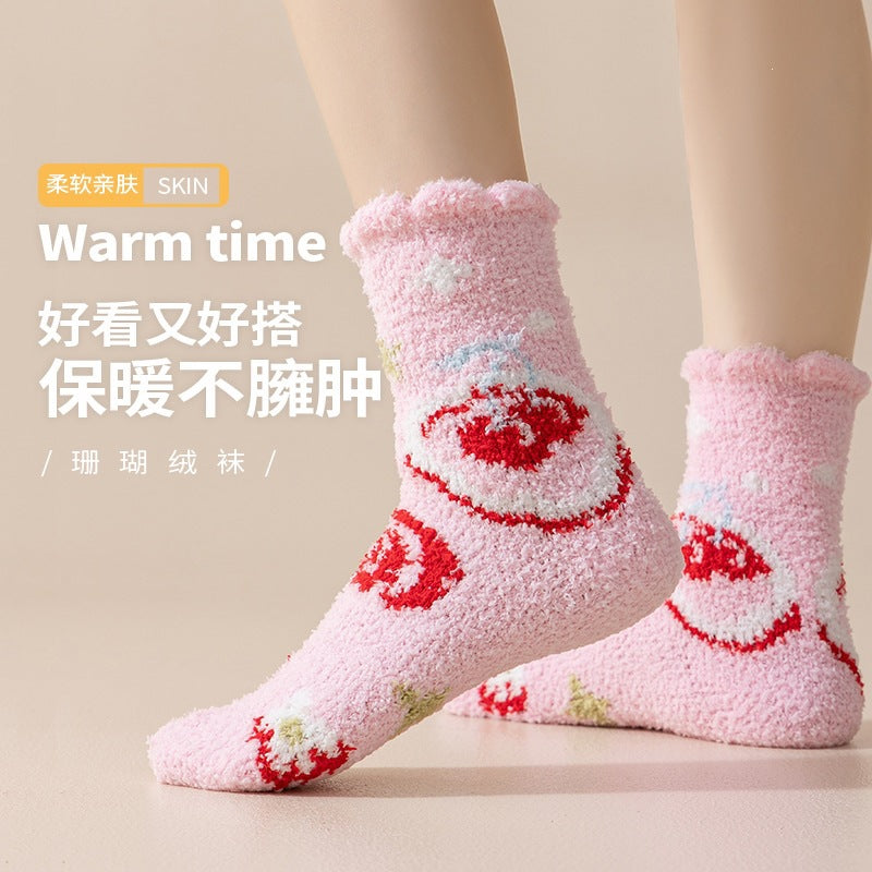 珊瑚绒秋冬袜子女加绒加厚卡通小熊中筒袜保暖舒适居家睡眠地板袜