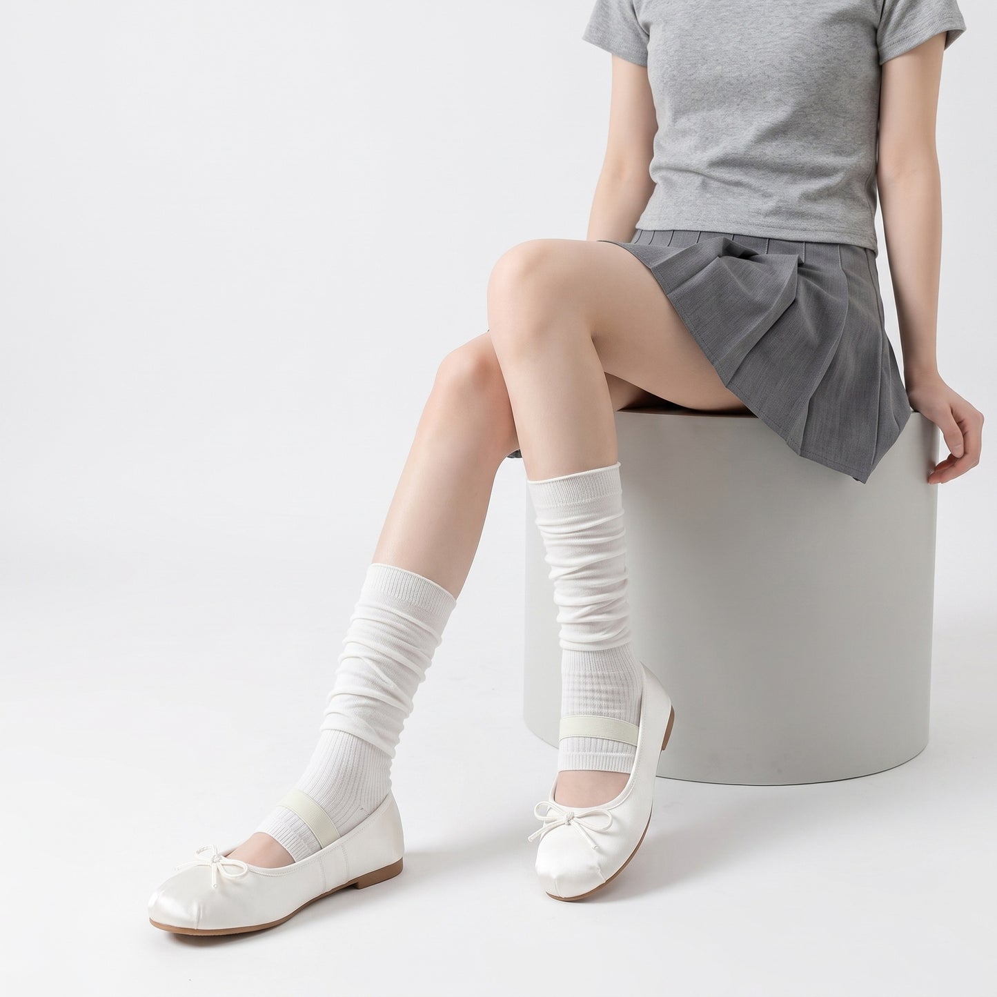 Product image for Rufia - Open-Toe Ribbed-Foot Stirrup Socks (White)