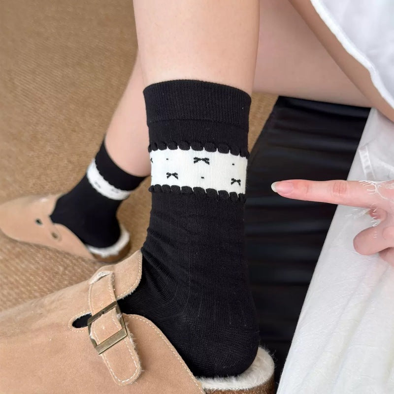 Rufia - Ribbed Cuff with Scalloped Trim Crew-Length Socks