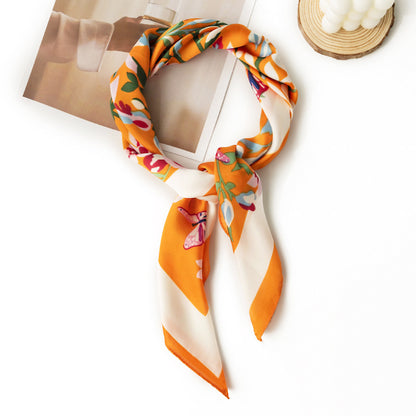 Scarvii - Gentle Floral Pattern Square Scarf