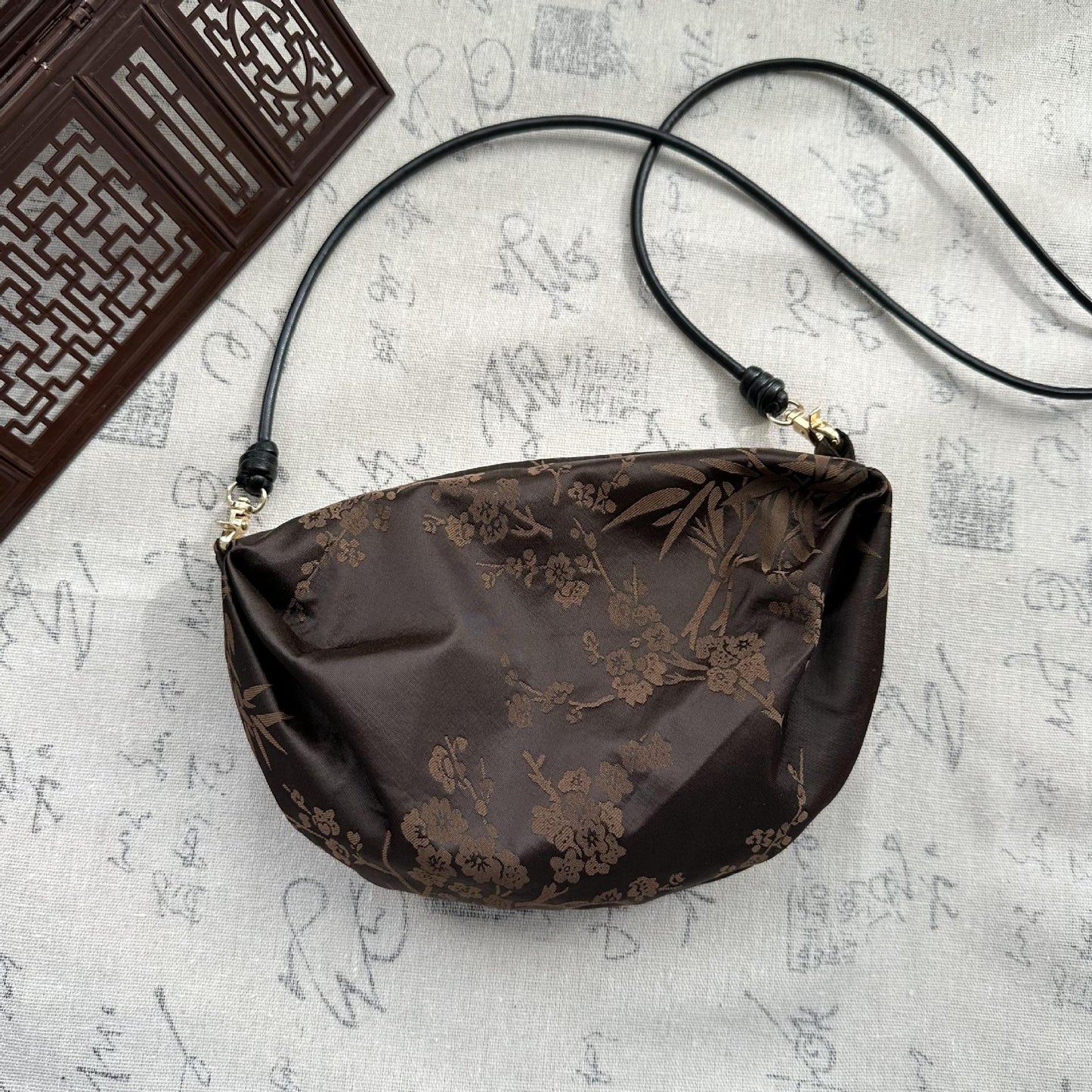 Cosbai - Chinese Style Bag Portable Small Phone Bag