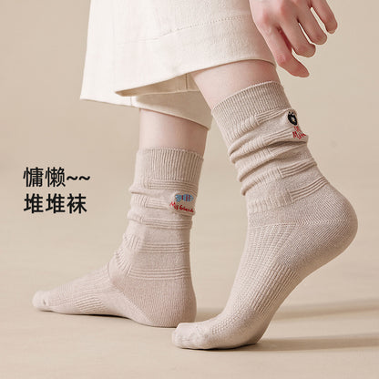 精梳棉袜子女美拉德秋冬季中筒日系堆堆袜卡通刺绣咖色双针中筒袜
