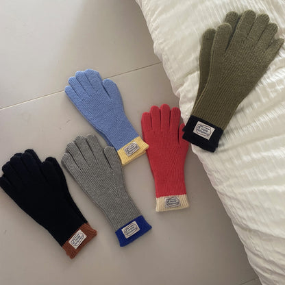 Gloving Knit Gloves for Winter Warmth glove shape