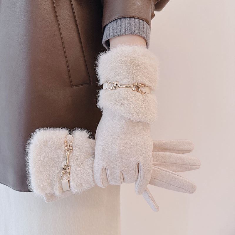Scarvii - Classic Faux Fur Accent Gloves