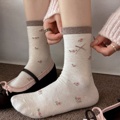 Rufia - Small Bow Detail Shaped-Heel Crew Socks
