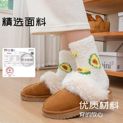 日系牛油果不掉毛珊瑚绒袜子女秋季居家睡眠袜加绒加厚卡通地板袜