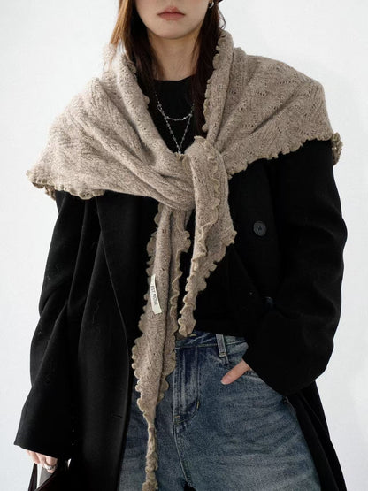 Scarvii - Scalloped Edge Textured Triangle Shawl