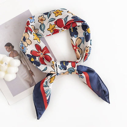 Scarvii - Cute Floral Square Scarf