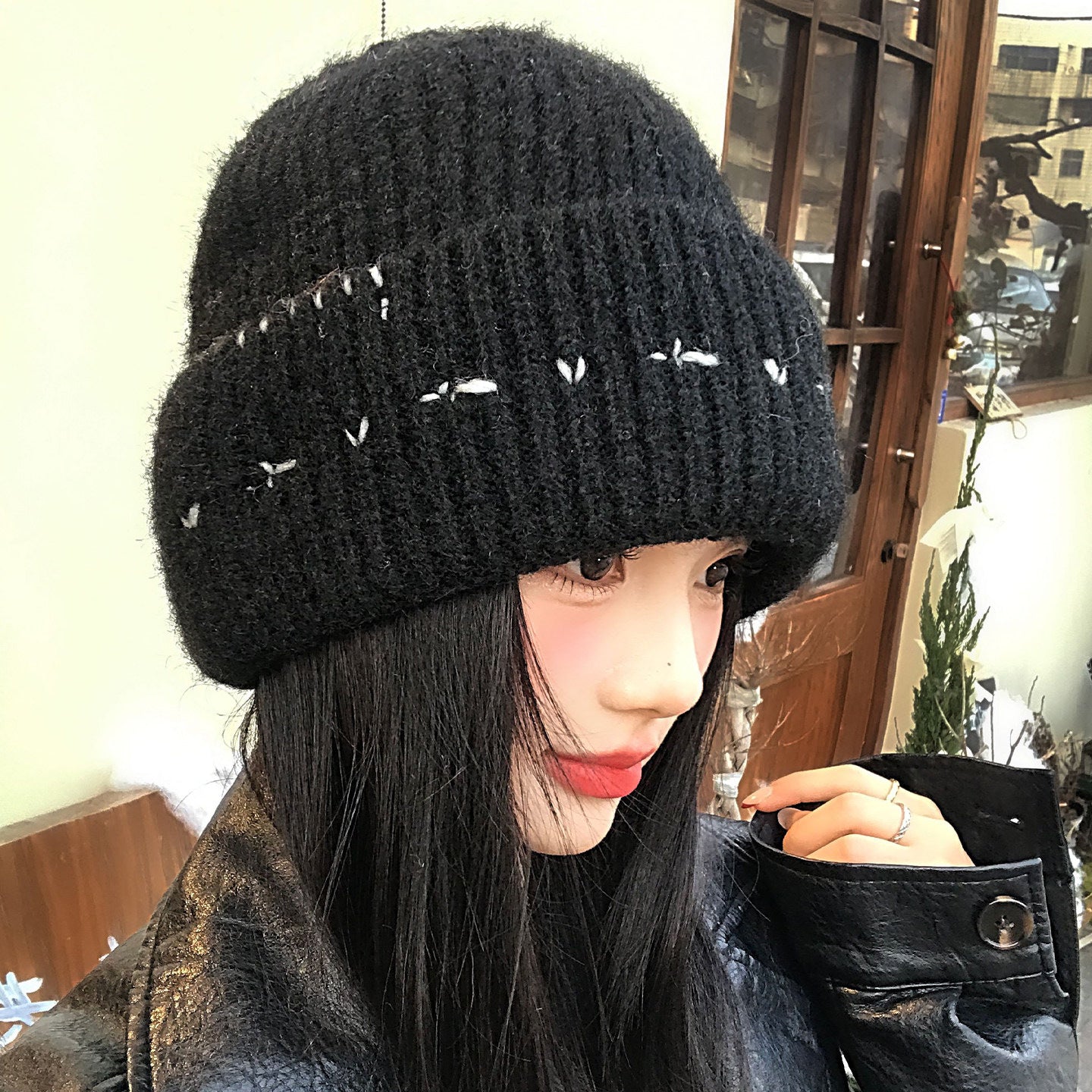 2026新款白色简约针织毛线帽女冬季加厚保暖护耳帽子显脸小包头帽