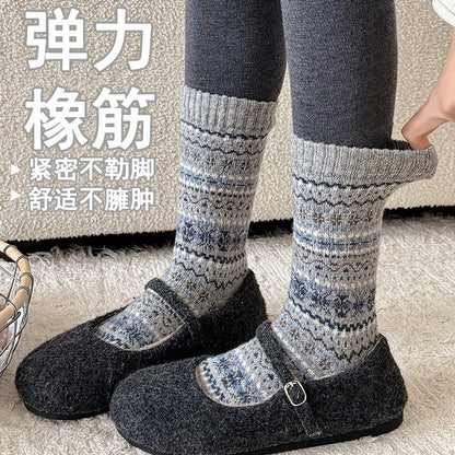 秋冬新款费尔岛羊毛袜加厚保暖长筒堆堆袜子女ins民族风中筒袜