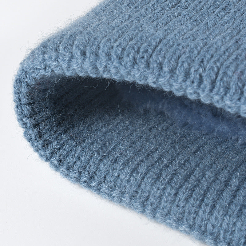 Pink contrast chain-pattern fleece-lined beanie product view