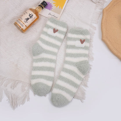 Product image for Rufia - Solid Color Fuzzy Texture Crew Socks (9号)