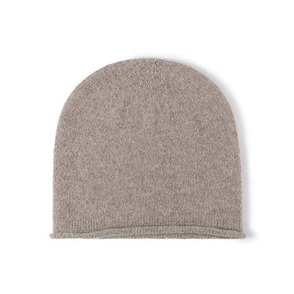 Red wool slouch knit beanie product view