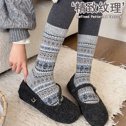 秋冬新款费尔岛羊毛袜加厚保暖长筒堆堆袜子女ins民族风中筒袜
