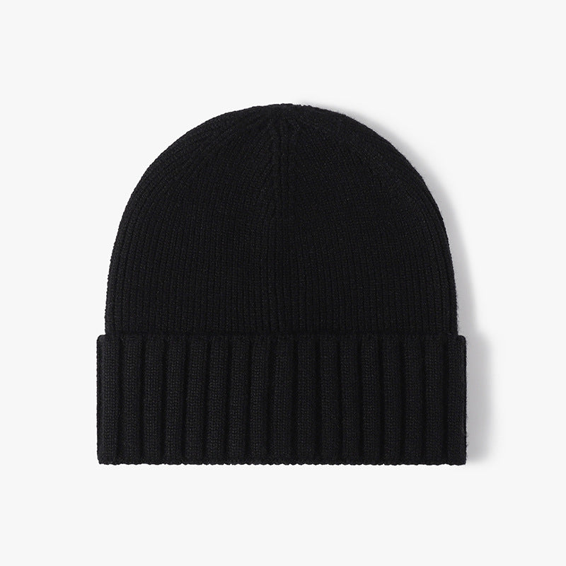 Black classic solid ribbed cuffed beanie product view
