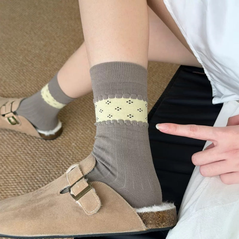 Rufia - Ribbed Cuff with Scalloped Trim Crew-Length Socks