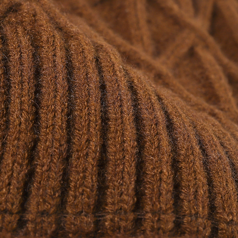Red chevron textured cuffed knit beanie detail