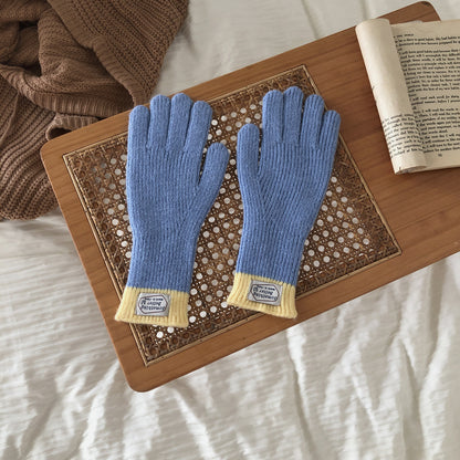 Gloving Knit Gloves for Winter Warmth with knit texture