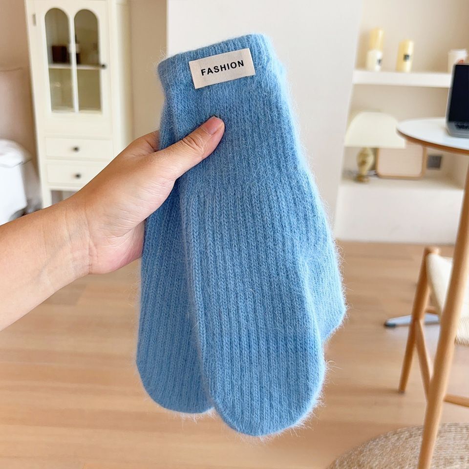 Gloving - FASHION Cuff Label Mittens