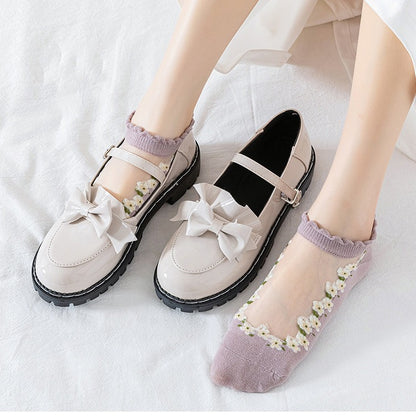 Rufia Floral Short Ankle Sheer Socks sock shape