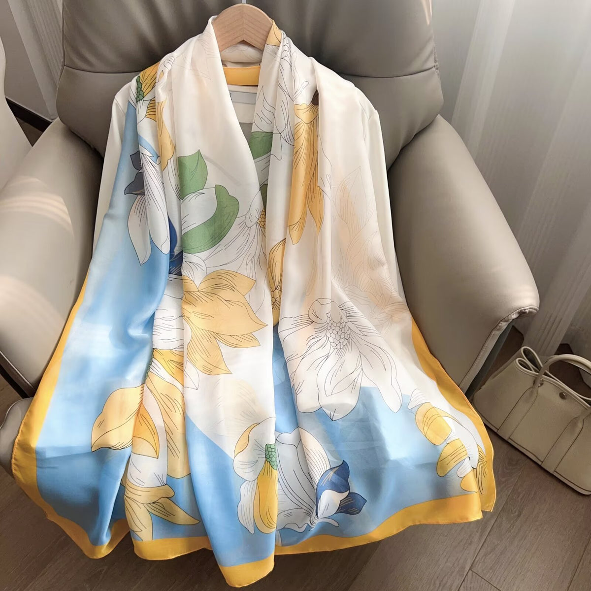 油画花卉丝巾仿真丝长巾薄款缎面围巾温柔穿搭细窄长条小领巾批发