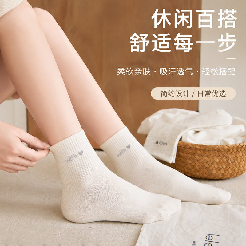 春秋款女士字母中筒袜亲肤透气吸湿排汗舒适亲肤柔软休闲百搭款
