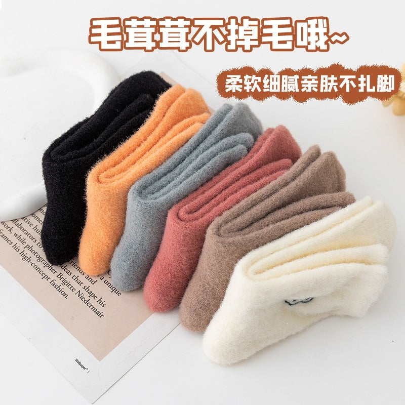 貂绒袜女中筒袜 加厚可爱ins网红小熊刺绣女冬季水貂毛睡眠长袜