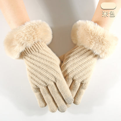 Gloving - Raised Diagonal-Knit Fuzzy-Cuff Gloves