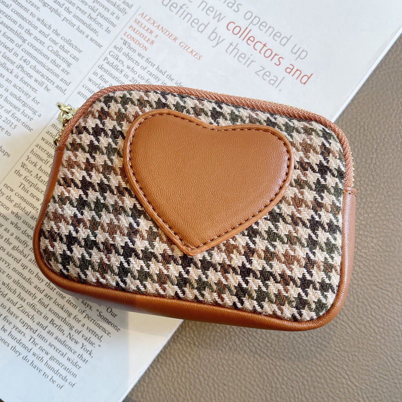 Stylish Houndstooth and Heart Coin Purse