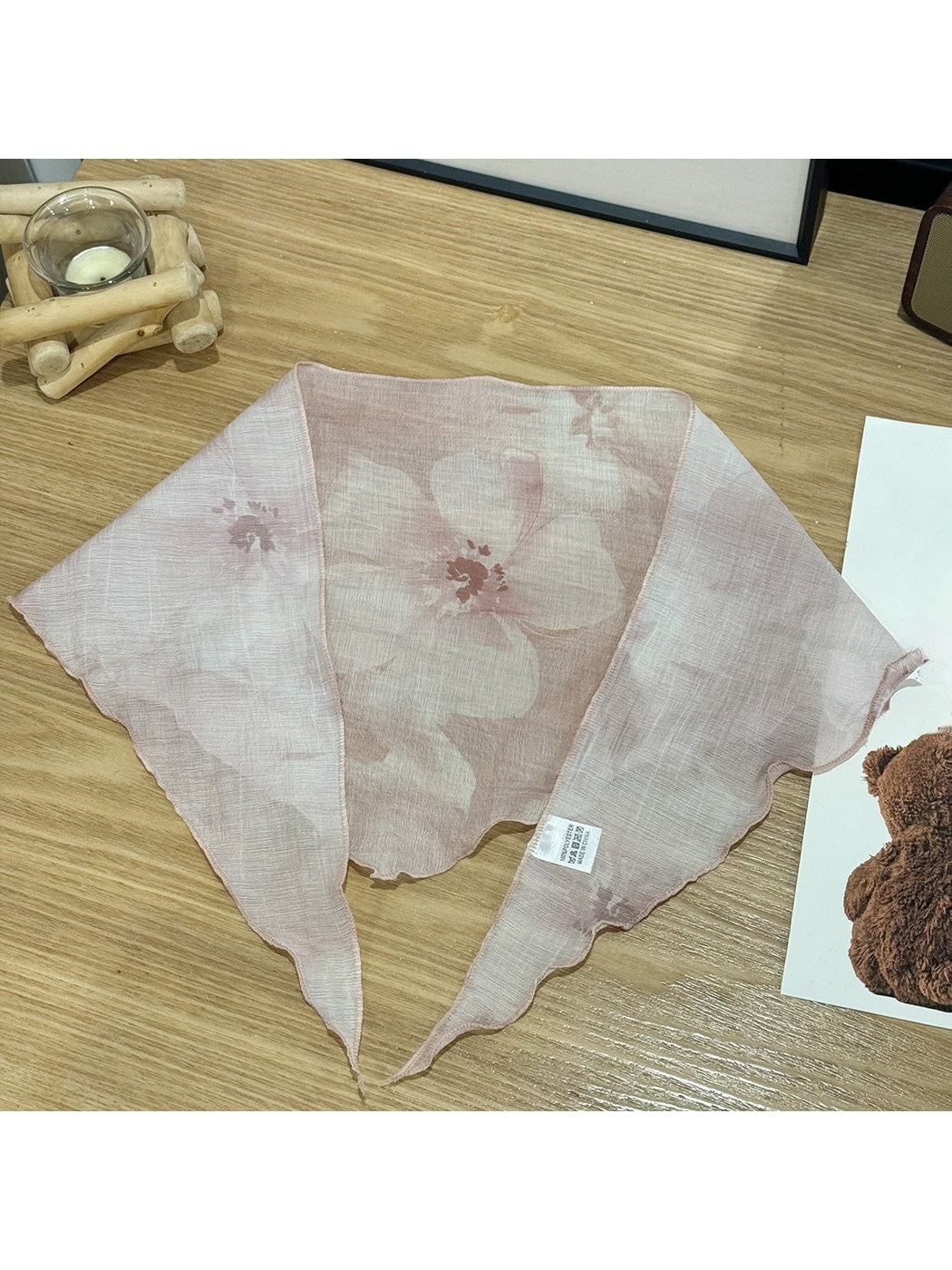 Scarvii - Floral Print Ruffle Edge Triangle Bandana