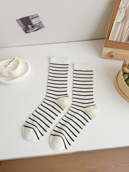 Rufia - Women's Sporty Striped Crew Socks