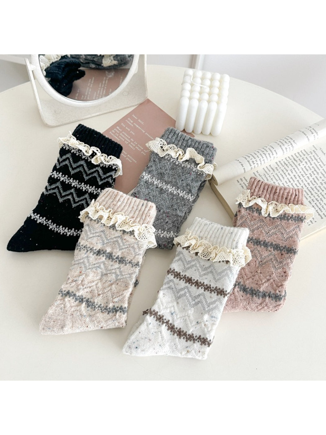 Rufia - Lace Trim Cozy Pattern Crew Socks