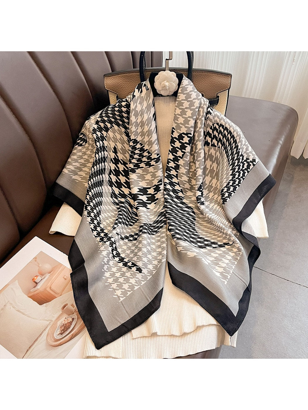 Scarvii - Printed Houndstooth Border Square Scarf