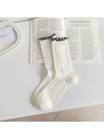 Rufia - Color Trim Ruffle Cuff Crew Socks