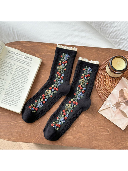 Rufia - Garden Trail Embroidered Crew Socks