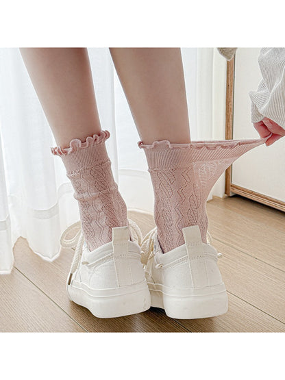 Rufia - Soft Knit Ruffle Cuff Crew Socks product image 3