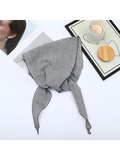 Scarvii - Geometric Check Fashion Triangle Bandana