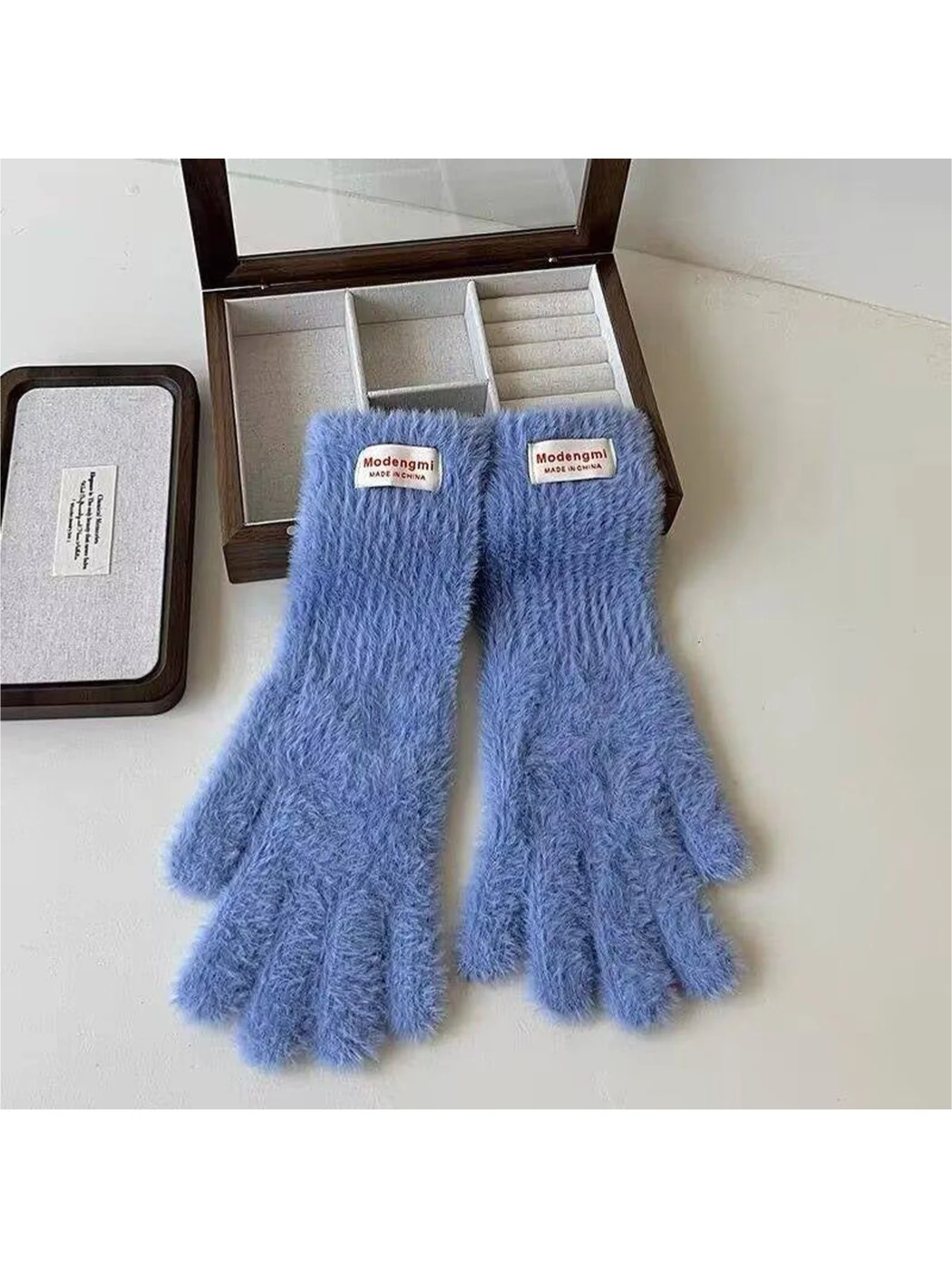 Gloving - Fuzzy Texture Cuffed Gloves