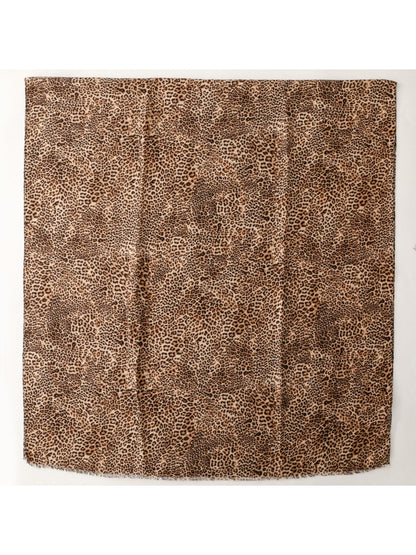 Scarvii - Classic Winter Scarf with Leopard Print