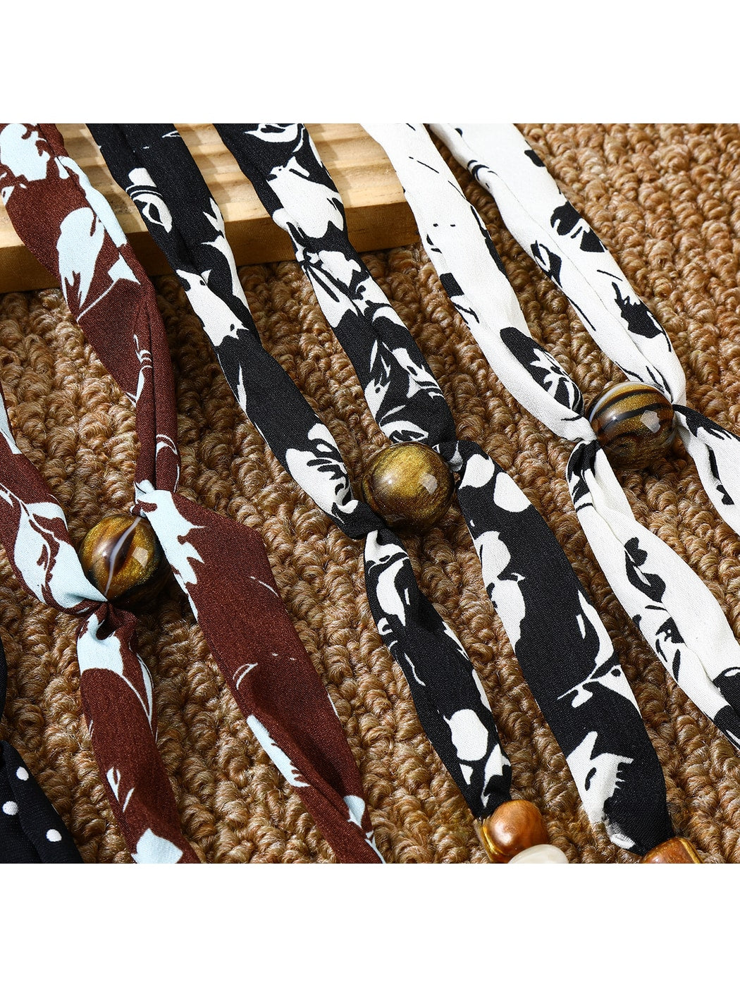Scarvii - Printed Slim Pendant Narrow Scarf