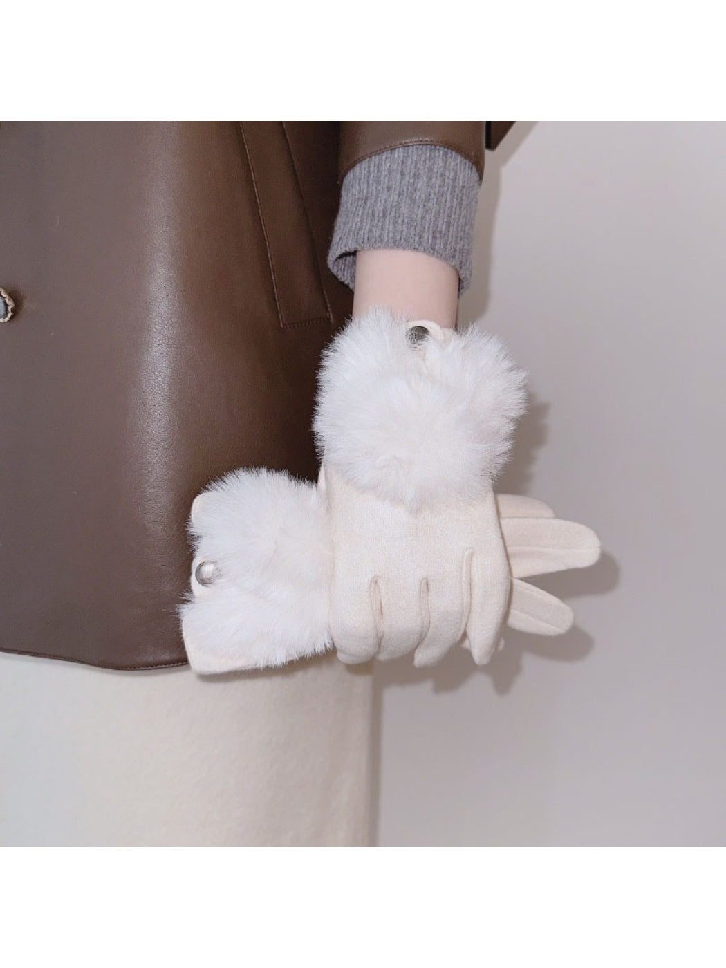 Scarvii - Faux Fur Cuff Touchscreen Winter Gloves