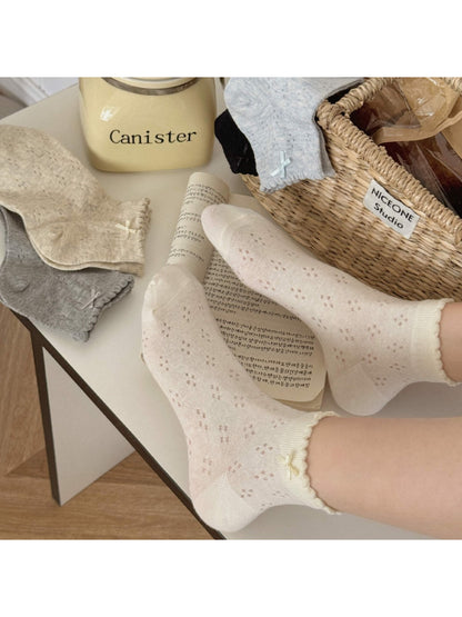 Rufia - Speckled Ruffle Ankle Socks