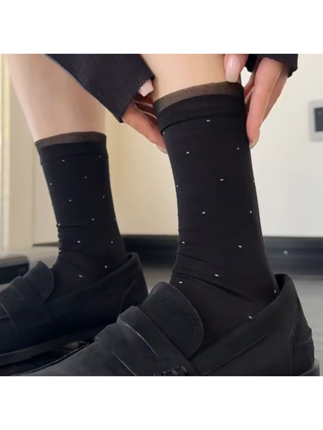 Rufia - Dot Pattern Lace Trim Socks