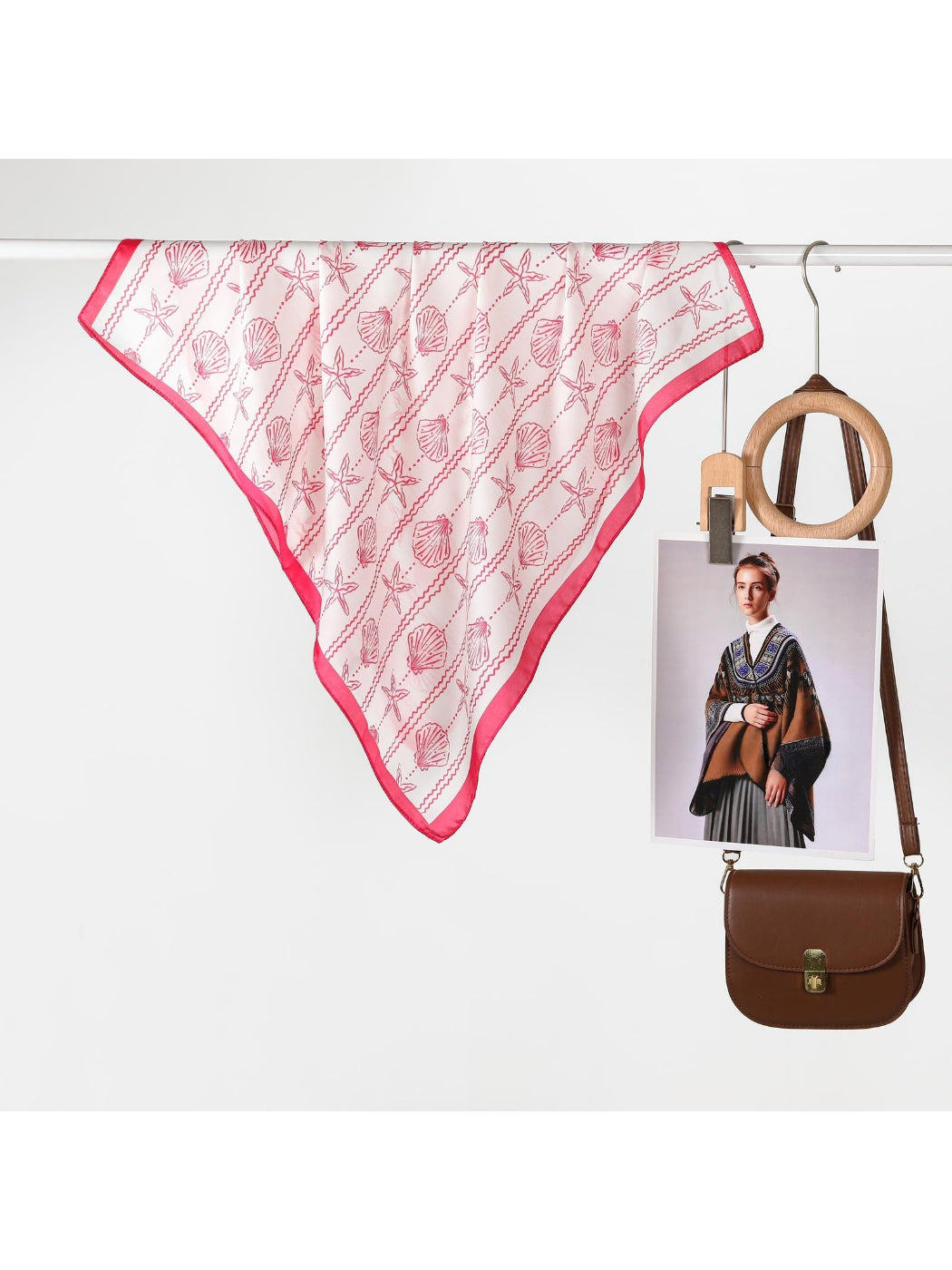 Scarvii - Seashell Starfish Square Scarf