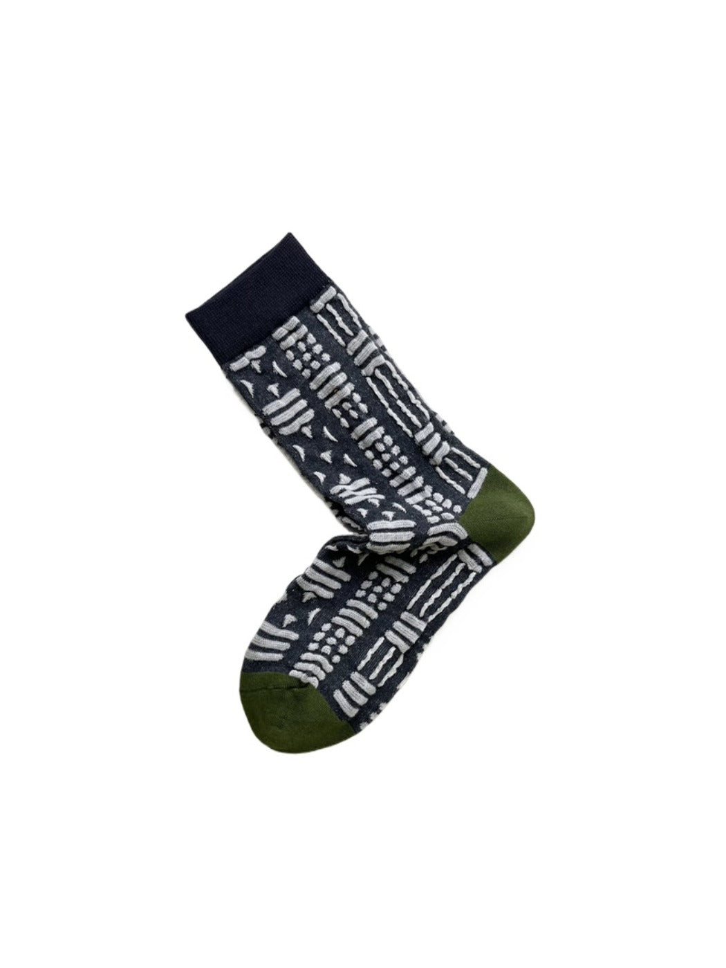 Rufia – Embossed Geometric Circle Mid-Calf Socks
