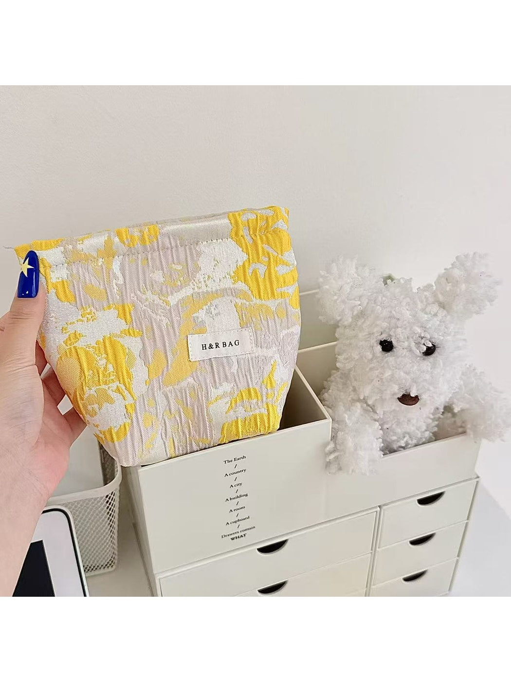 Cosbai - Yellow Floral Pleated Design Zip Pouch