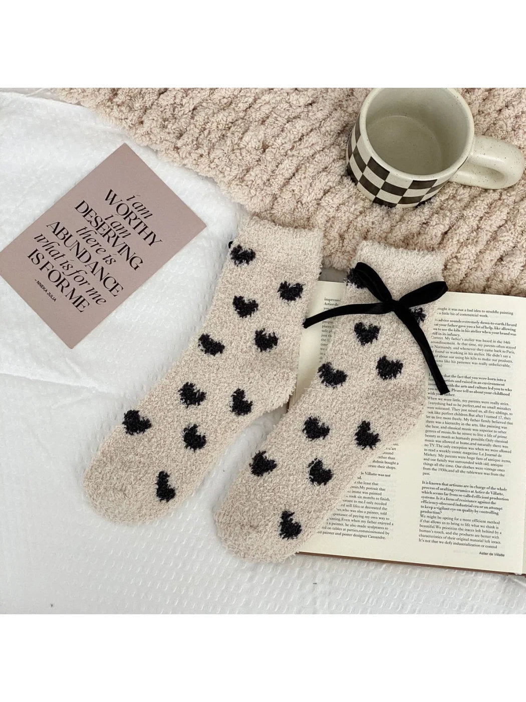 Rufia - Heart Fuzzy Texture Bow Detail Sleep Socks