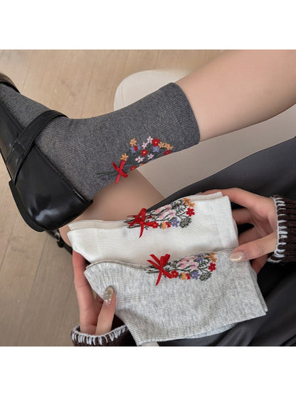 Rufia - Vintage Floral Bow Crew Socks product image 1